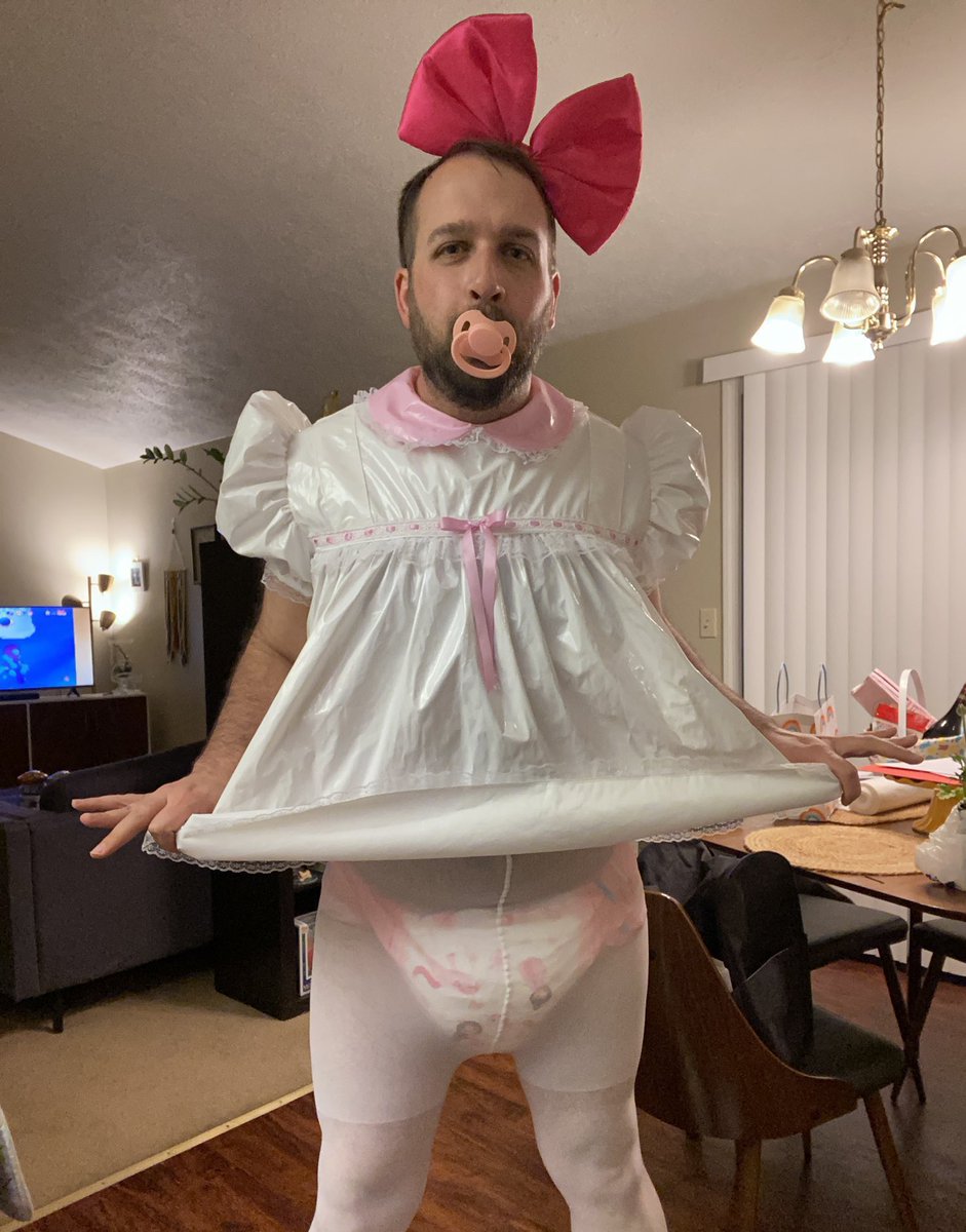 DiaperLosersEx's tweet photo. Just look at this sorry excuse of a man 😂

#abdl #exposed #diaperlosers https://t.co/8E9mUjWiNZ