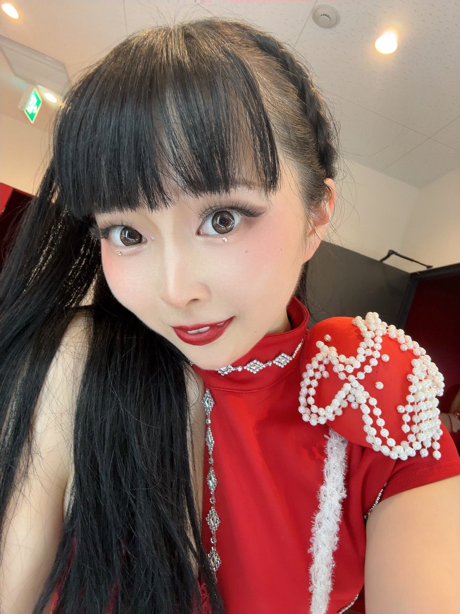 tksrayk22's tweet photo. 本日BLACK DIAMOND xoxo💋🩷✨✨

新橋グランハマーにて
21:15-/22:00-踊ります！！

standing 3,500円〜と
お手頃になりました！
そして一緒に飲める時間が長いよ♡♡♡

@GLDproduct https://t.co/dUpa4WxQaf