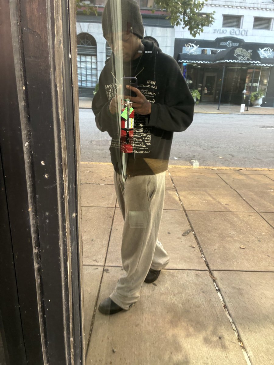 tunesaidimpluto's tweet photo. 🫶🏾 https://t.co/rvqIgnmeJ5