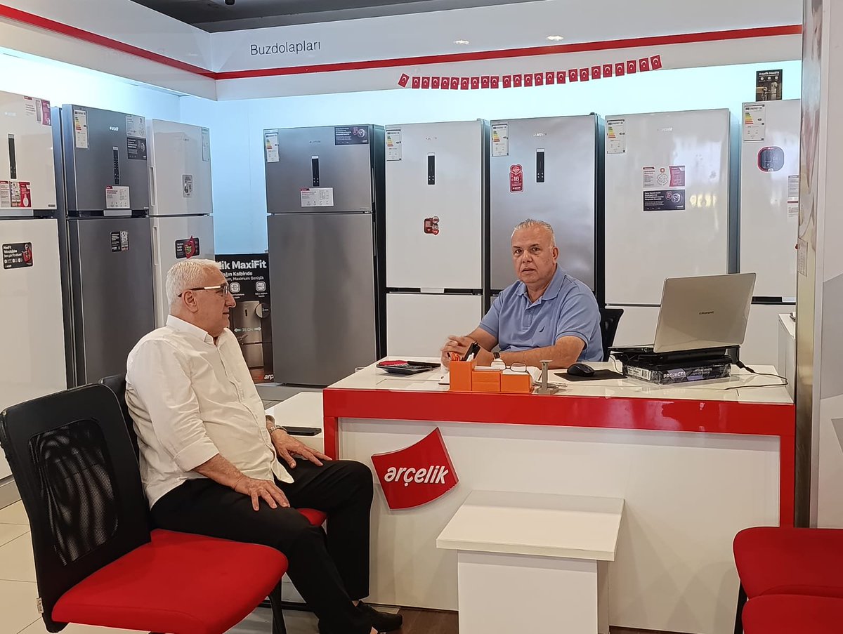 MHPSeyhanKACEP's tweet photo. İlçe Başkanımız Sayın Turgut Bağdağı, esnaf ziyaretleri kapsamında Arçelik işletme sahibi Sayın Mehmet Adil Gültekin Bey’i işyerinde ziyaret etti.
Samimi sohbetleri ve misafirperverlikleri için teşekkür ediyor; kendilerine hayırlı işler ve bereketli kazançlar diliyoruz. https://t.co/3YGVePKplJ