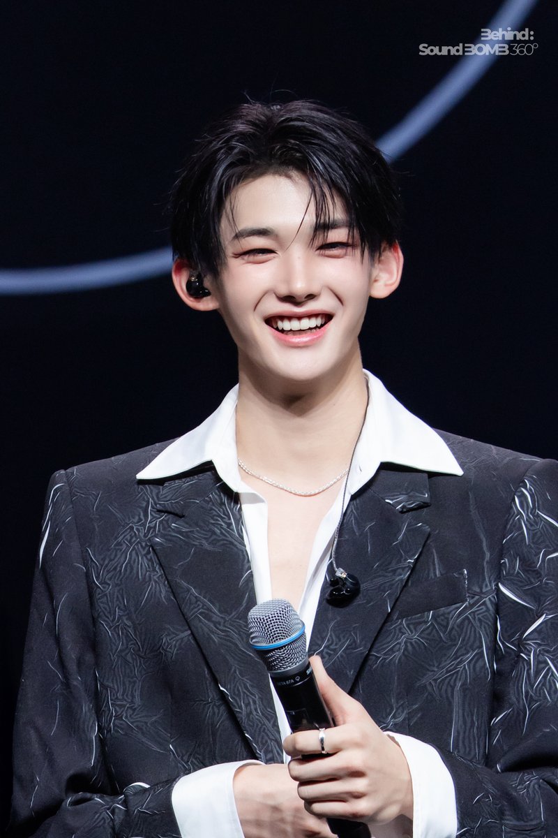 kpop_sbs's tweet photo. ｜비하인드 포토
｜앤팀 조 - Mark on Me (2026.09.27)

공간음향🎧라이브 'Mark on Me '을
유튜브 [SBSKPOP X INKIGAYO] 채널에서
지금 바로 감상하세요!🎶

#SoundBOMB360 #싸운드밤삼육공
#앤팀 #andTEAM #MarkonMe
@andTEAMofficial https://t.co/PKDPRhYhAY