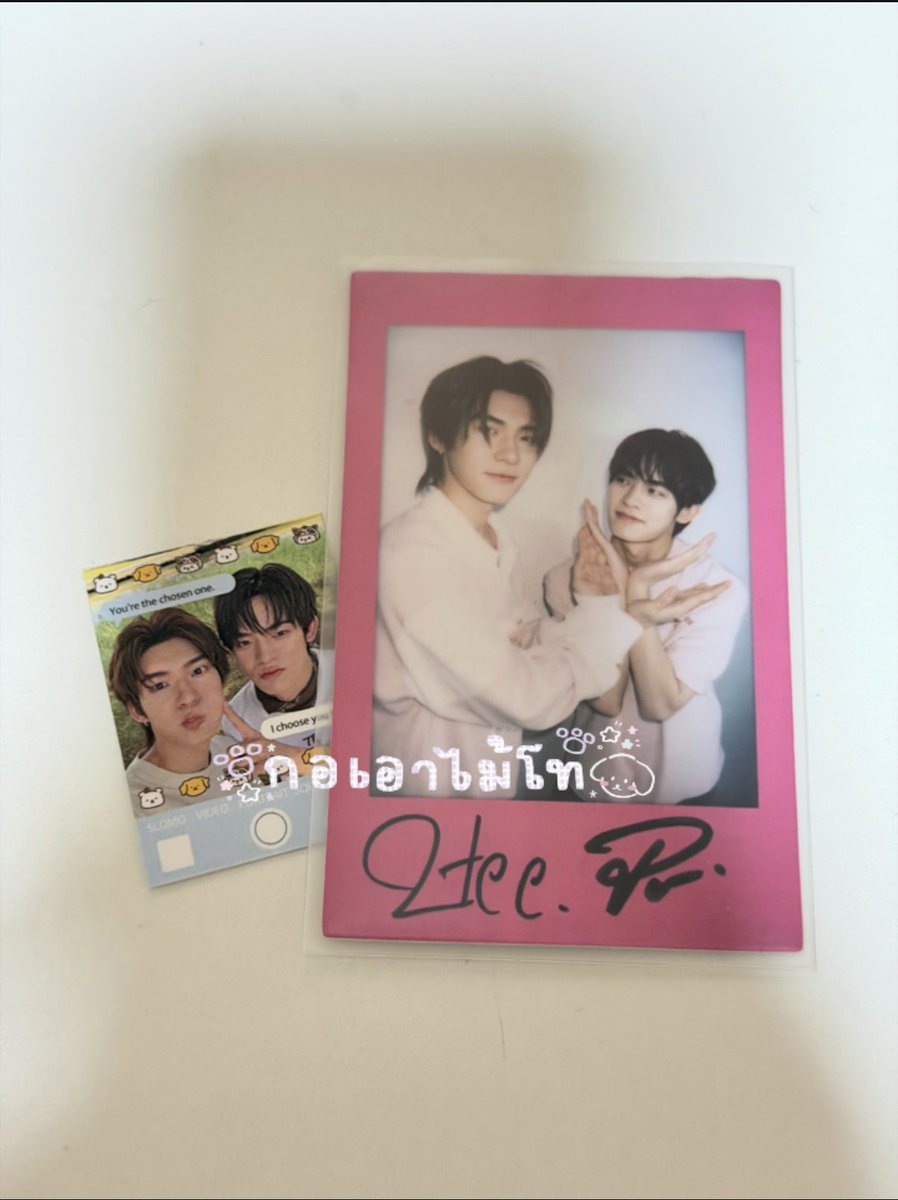 m9lqrose_'s tweet photo. เนื่องจากเค้าได้ ลกฟ แล้ว
เค้าจะแจก 100/1 
และการ์ดคับบ
รีไว้ได้เลย 
เดี๋ยวเค้ามาสุ่มตอน 22:00 คับ https://t.co/mb6K35RMa5