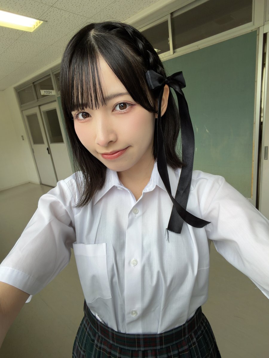 rena_hashi's tweet photo. ショートムービー『瞑想倶楽部』に【友井凪】役として出演します✨️

なんと高校生(16)役ですw楽しみにしててね

先行視聴付きのオンライン舞台挨拶チケットや
舞台挨拶の裏側動画、宛名入りの特別なチェキなどが販売されてます是非チェックしてね！

https://t.co/ZuEtpQCbuf

#瞑想倶楽部 https://t.co/UxTlbvj1aR