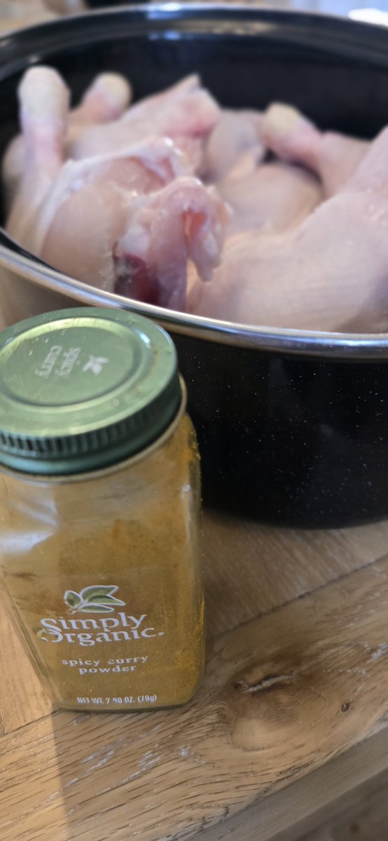 MOSSADil's tweet photo. In Honor of Smit Machchhar, our Hindu Hero, I will be cooking the Shabbat/Simcha Torah chicken with curry spice. https://t.co/23mVO2fwN9