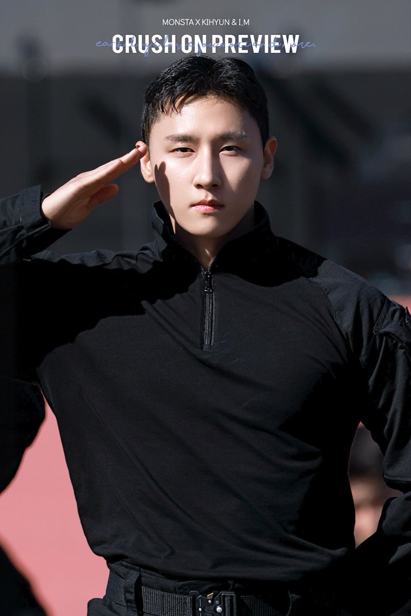 changkyunnyang's tweet photo. changkyun on his enlistment day (feb 9) vs changkyun during ground forces festival (oct 2)

the difference within just 8 months… and we still have around 10 months left until he finishes his military service… https://t.co/DdATVpGiYo
