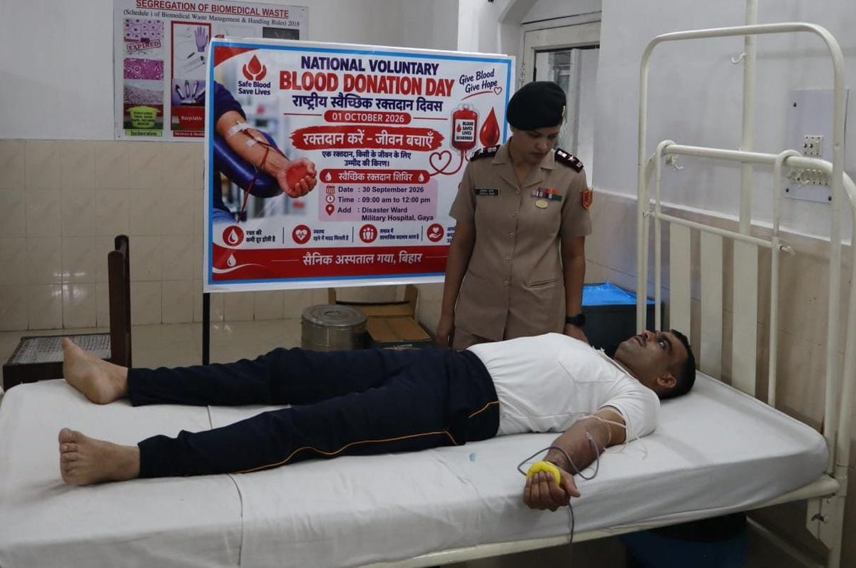 easterncomd's tweet photo. Under the aegis of #TrinityArea, Military Hospital #Gaya organised a #BloodDonationCamp in collaboration with Anugrah Magadh Medical College & Hospital. Soldiers voluntarily donated blood, exemplifying the true spirit of service and sacrifice while contributing towards saving countless lives.

#TrinityArea के तत्वावधान में Military Hospital #Gaya ने अनुग���रह मगध मेडिकल कॉलेज एवं अस्पताल के सहयोग से #रक्तदान_शिविर आयोजित किया। सैनिकों ने स्वेच्छा से रक्तदान कर सेवा और बलिदान की सच्ची भावना का परिचय देते हुए अनगिनत जीवन बचाने में योगदान दिया।

#भारतीय_सेना
#पूर्वी_कमान
#IndianArmy
#EasternCommand
#BloodDonation
#WeCare

@adgpi
@SpokespersonMoD
@HQ_IDS_India
@indiannavy
@IAF_MCC
@official_dgar
@ProDefKolkata
@HQ_DG_NCC
@jhar_governor
@GovernorBihar
@lokbhavan_wb

Facebook  - https://t.co/D8BdC0iChY
Instagram  - https://t.co/yjmOILlFsO