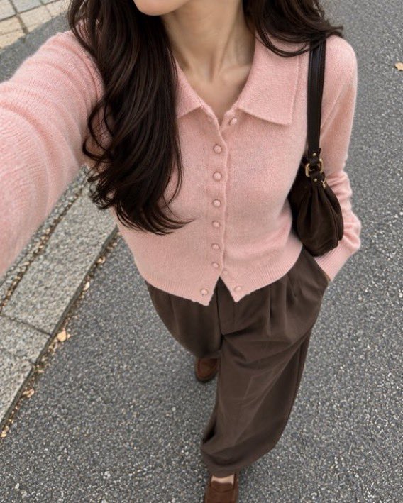 chine334032's tweet photo. ลุคแต่งตัวฤดูใบไม้ร่วงแบบชิล ๆ ที่ญี่ปุ่น
🍁🧺 https://t.co/o6rJOAkTm1