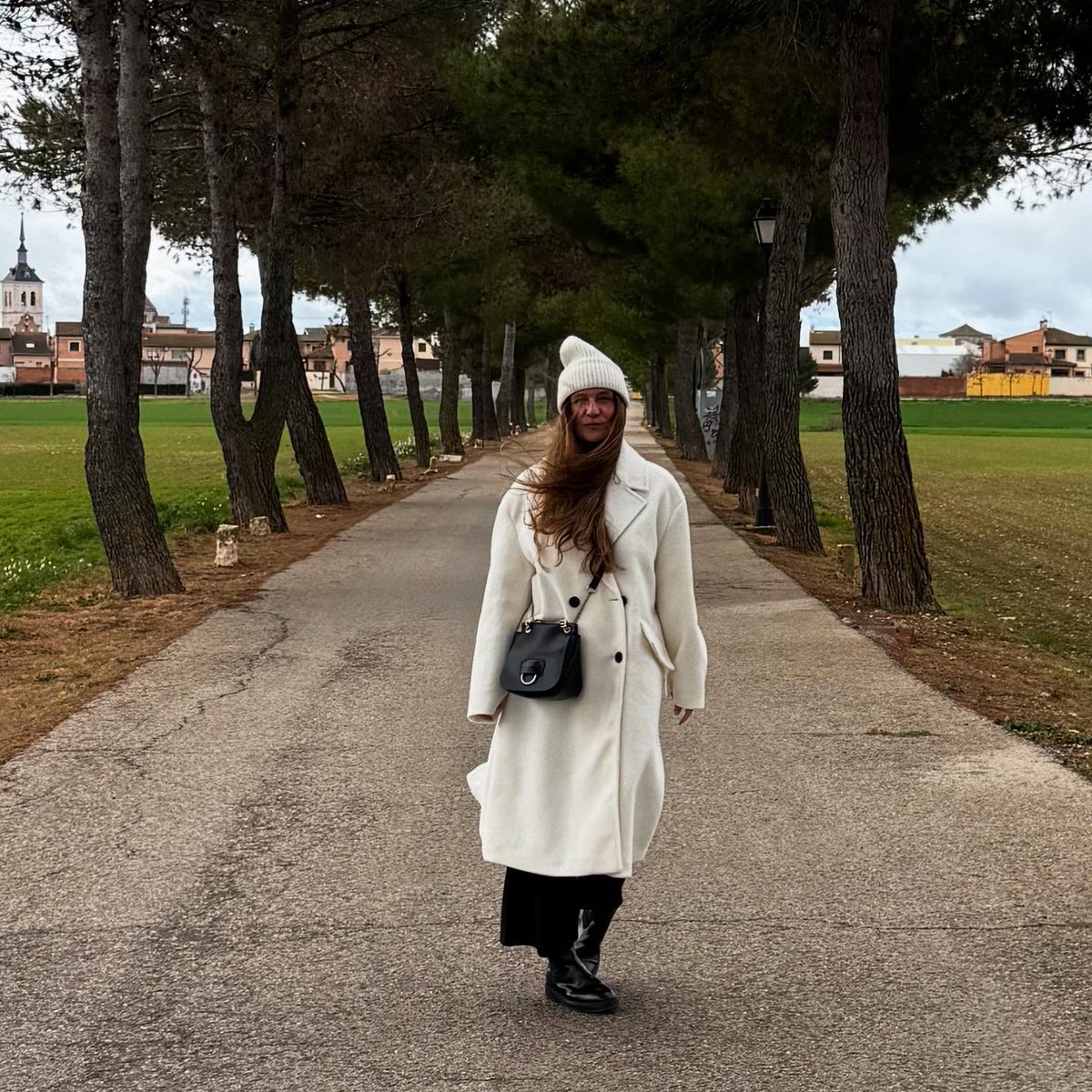 chantalracing's tweet photo. I haven’t worn a wool hat all winter, and I had to do it in spring. The good news is that things seem to be changing, and the sun is finally saying hello. May it last. Happy day, happy life. https://t.co/3o5a62xCMl