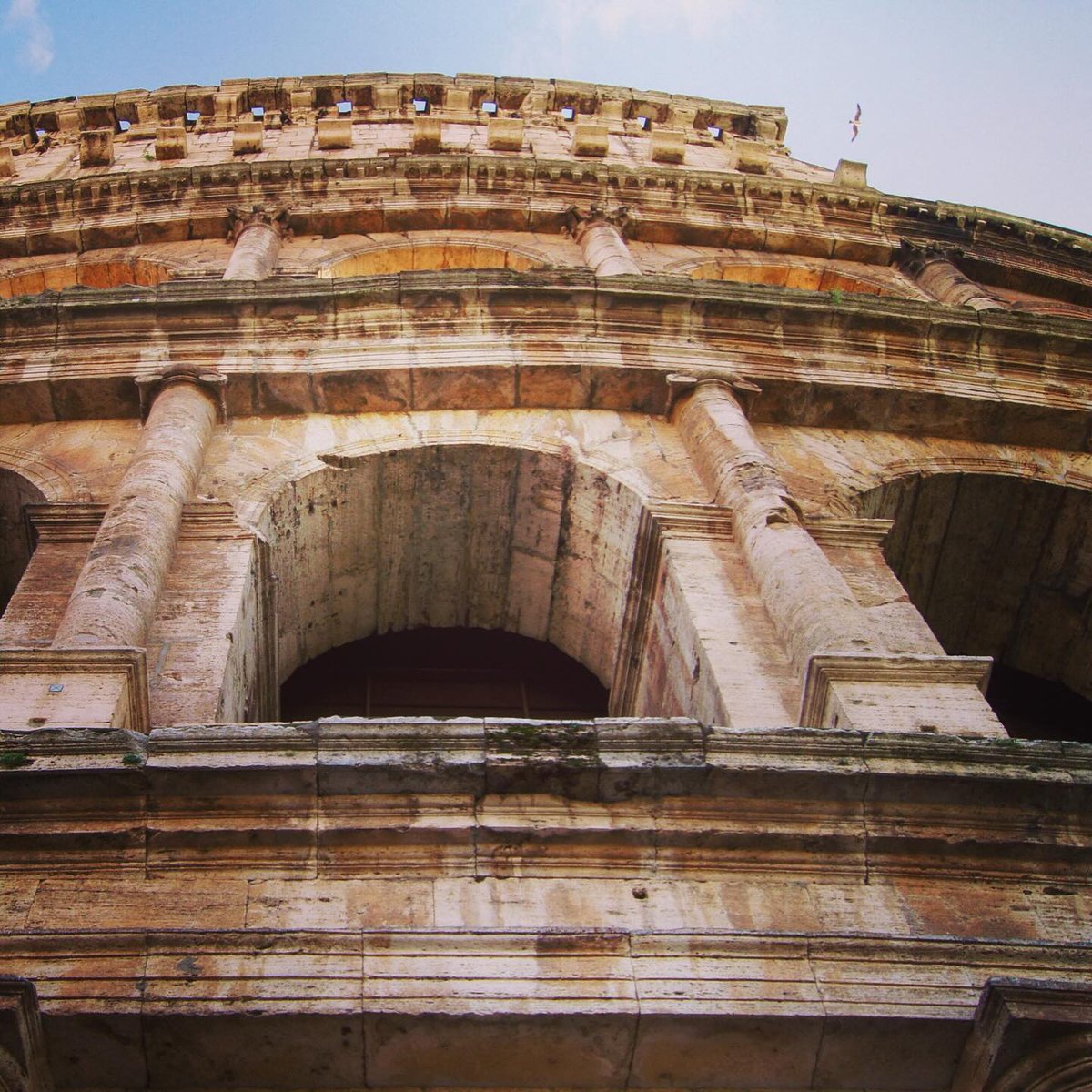 peaksaz's tweet photo. Memories of Rome https://t.co/S7hJaVfW07