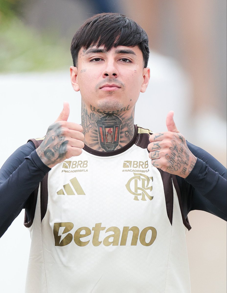 Flamengo's tweet photo. Tá pago!✅

#Treino de sexta no Ninho!! https://t.co/LMEBzqL2aN