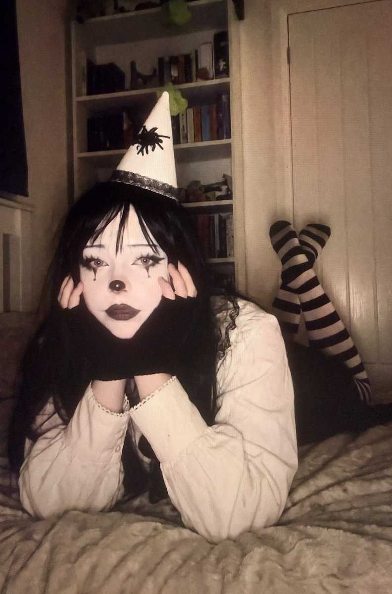 GothYunaa's tweet photo. @triplecels damn https://t.co/v8Wr3QNWZF