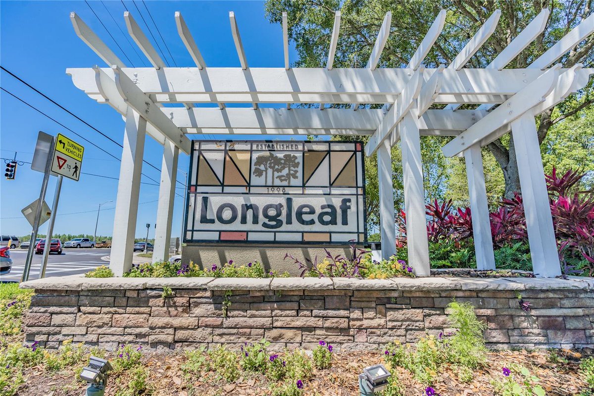 JustinBran25681's tweet photo. 🏡 JUST LISTED IN LONGLEAF!
📍 10645 Marsha Dr, New Port Richey, FL
💰 $339,900 | 3 Beds | 2.5 Baths | 2-Car Garage
✨ Mint condition
✨ New LVP &amp; carpet
✨ Updated kitchen
✨ Private courtyard
✨ Longleaf amenities
📲 727-207-4993

#JustListed #NewPortRichey #TampaBayRealEstate https://t.co/3bBl3memBI