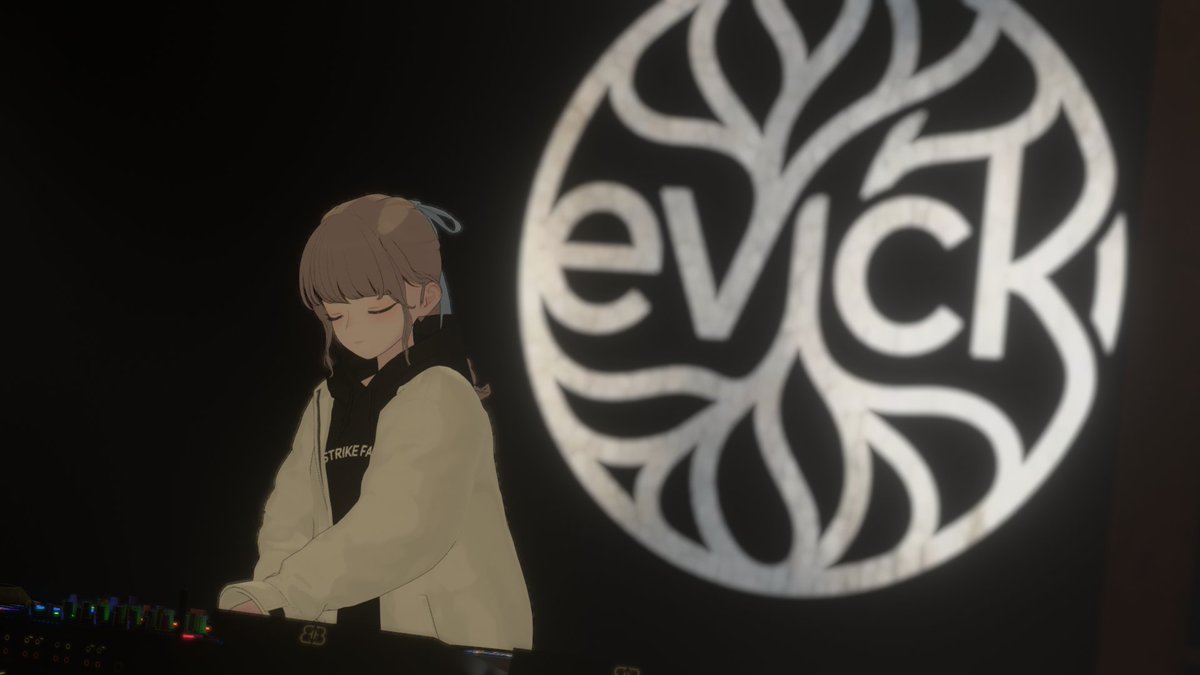 moonshuttlevr's tweet photo. Oct. 02, 2026 @ #Aftercurrent_VR
Evick-san's was an absolute expertise of harmonic mixing 😍, the entire set was just smooooth. https://t.co/IolrdMh1m9