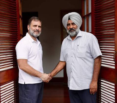 LutyensMediaIN's tweet photo. परगट सिंह पंजाब कांग्रेस के नए अध्यक्ष बनाए गए। https://t.co/ON5aTzlCcw