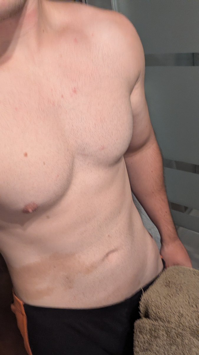 Albertovmp7's tweet photo. Quien quiere jugar
#pene #polla #dick #pajamañanera #paja #gay #gayqro #boxer #boxerlargo #boxerwilson #boxers
#calzon #calzones #gaymx
#mecos #semen #leche #pito https://t.co/OgjEcObKbD