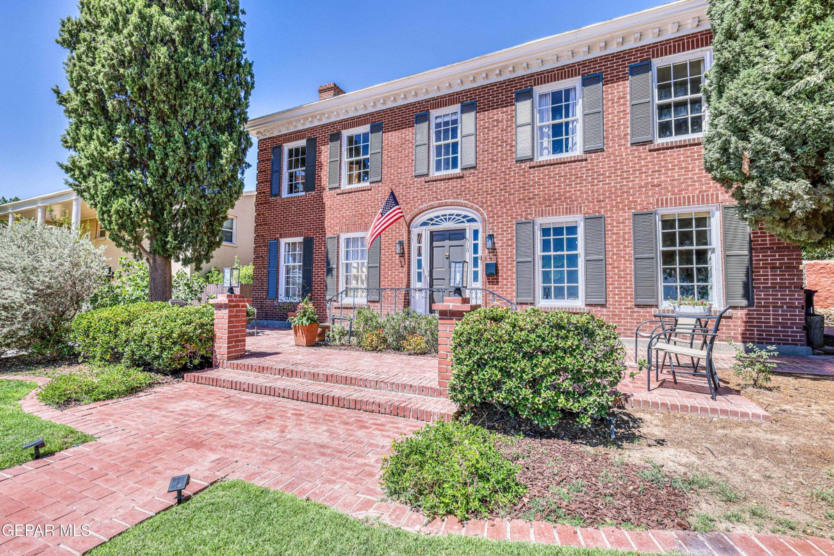 JRod7912's tweet photo. Open House: 615 E HAGUE RD, El Paso, TX 79902. Fri Oct 02, 4:00pm - 5:30pm &amp; Sat Oct 03, 10:00am - 12:00pm. 5 beds, 4 baths. $1,050,000
https://t.co/LsNsSc56zs https://t.co/nRUvUtyhsd