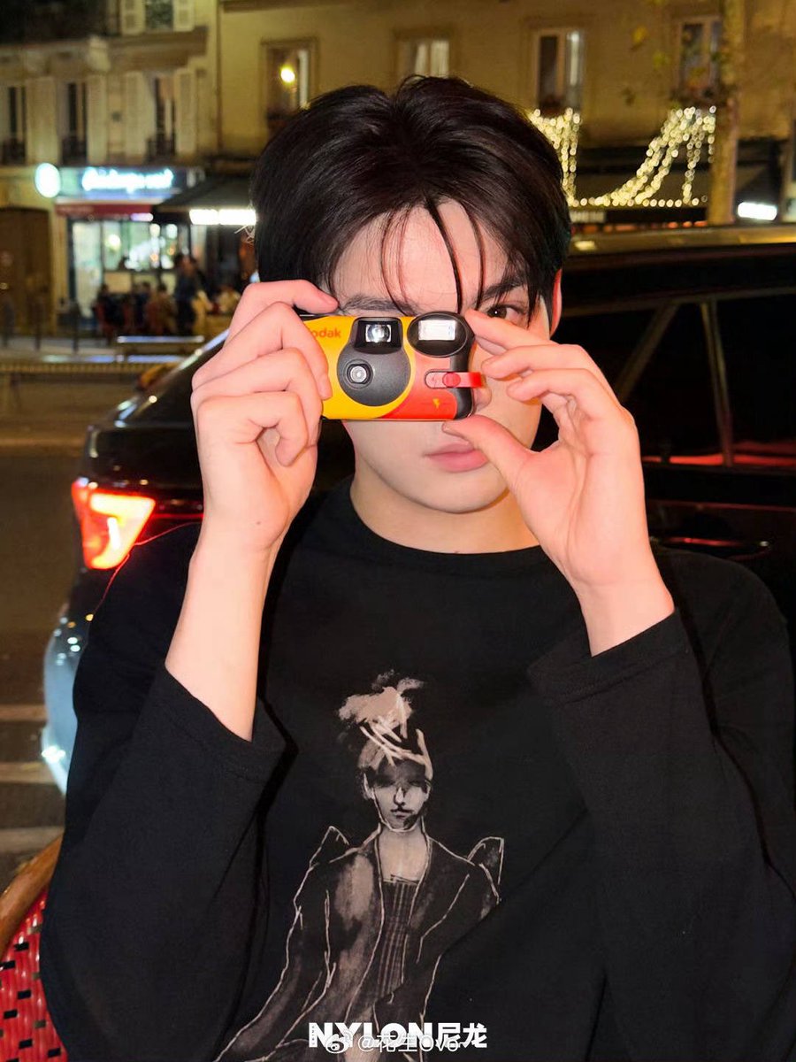 Yollyyyyyyyyy's tweet photo. Những bức ảnh đến từ nhà mốt Yohjiyamamoto 
KIMYOONSIK YOHJIYAMAMOTO SS27

#YohjiYamamotoxKIMYOONSIK
#YohjiYamamoto
#YOONSIKPFWSS27 https://t.co/QlA6GLU3NN