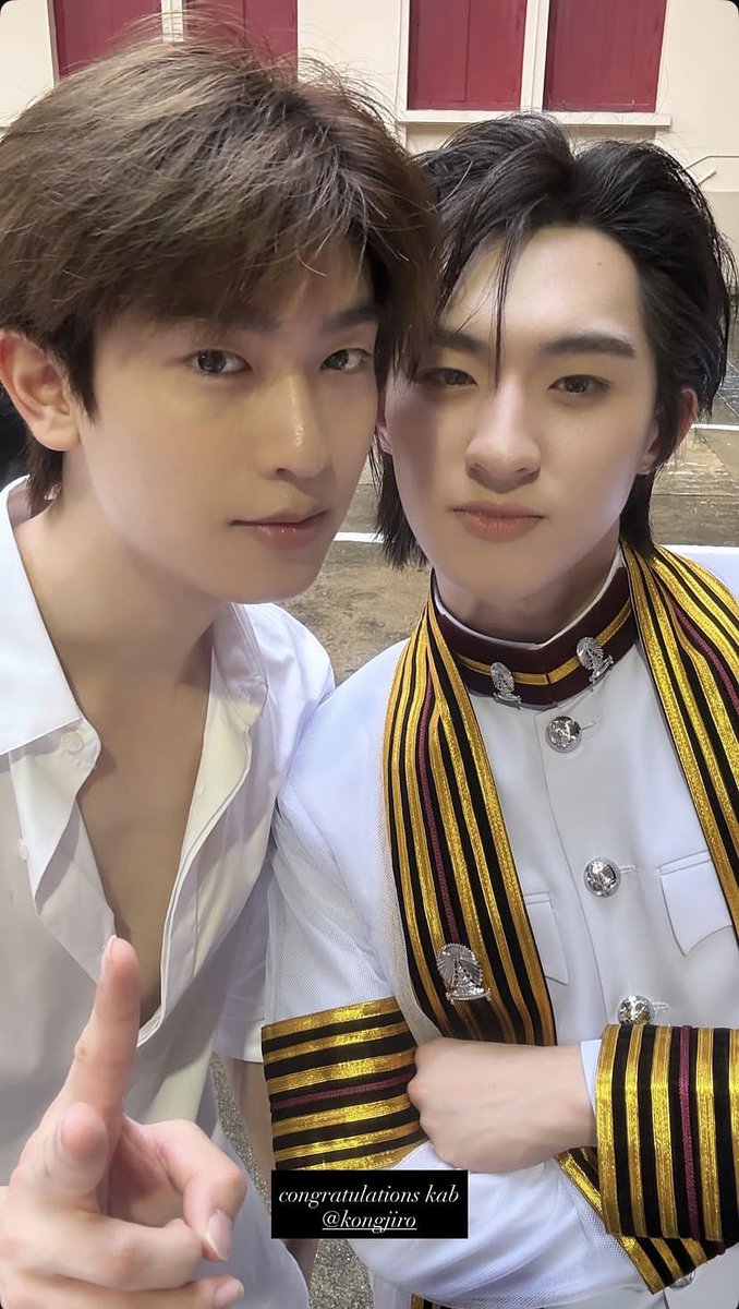 dearmytmk's tweet photo. แล้วไม่เหมือนแฟนบัณฑิตตรงหนัย🙂‍↔️✋🏻

KONGJIRO GRAD DAY
#ก้องภพจบแล้วจ้า
#โทมัสก้อง #thomaskong https://t.co/YSXNxmsdgZ