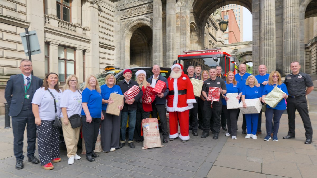 LordProvostGCC's tweet photo. I'm proud to support the launch of the @SpiritAid Christmas Toy Appeal 2026 with @fire_scot and @glasgow_taxis

Together, we're helping bring Christmas joy to vulnerable children across Greater Glasgow.

🎁 Donate a toy 🎁 Amazon Wishlist 🎁 JustGiving

👉 https://t.co/NrXqawSOW3 https://t.co/TOELCn2RLJ