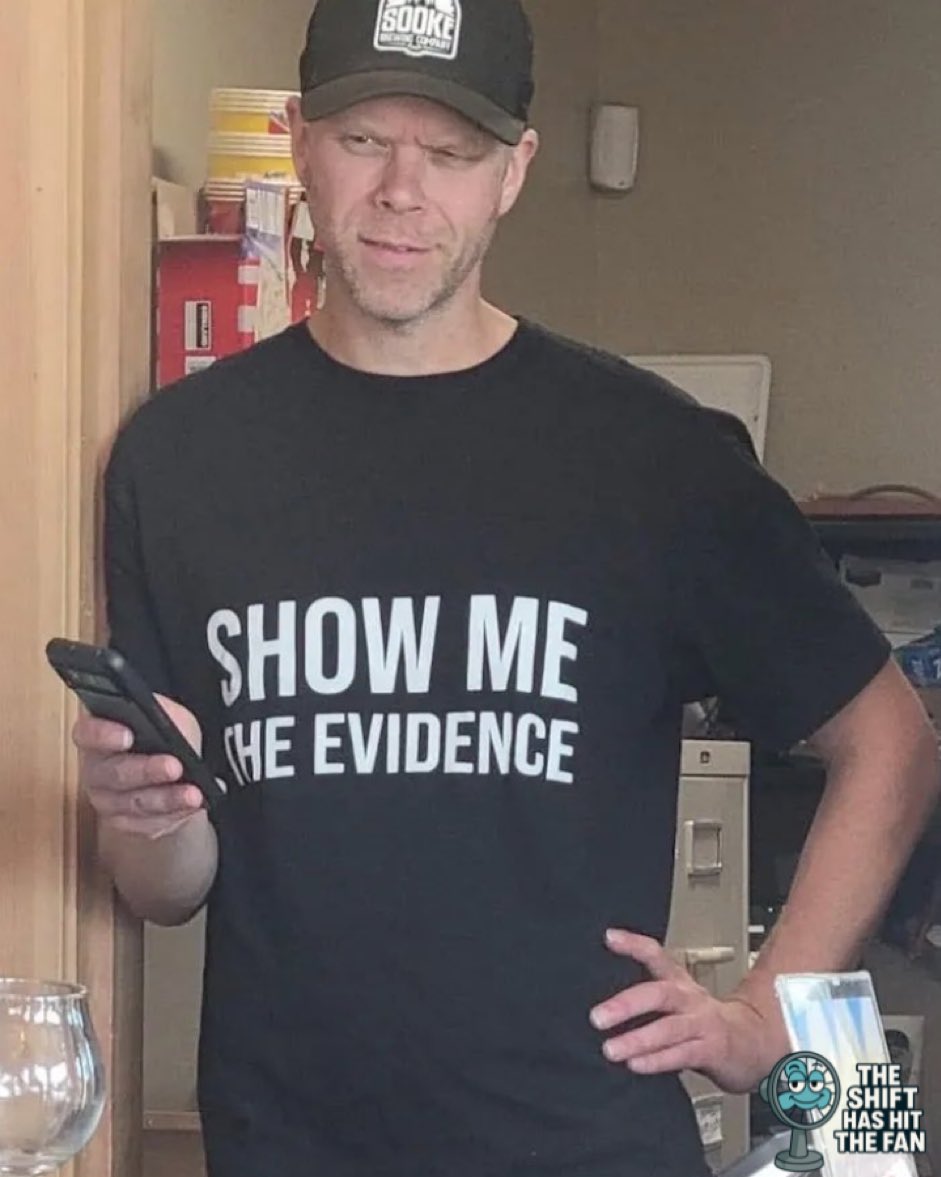 JimMcMurtry01's tweet photo. John Adair, co-owner at Sooke Brewing Company, was fired for this photo on Truth &amp; Reconciliation Day.

The company said the message was inconsistent with its “values”—but why wouldn’t it value free thought or truth? https://t.co/UNdTToINBW
