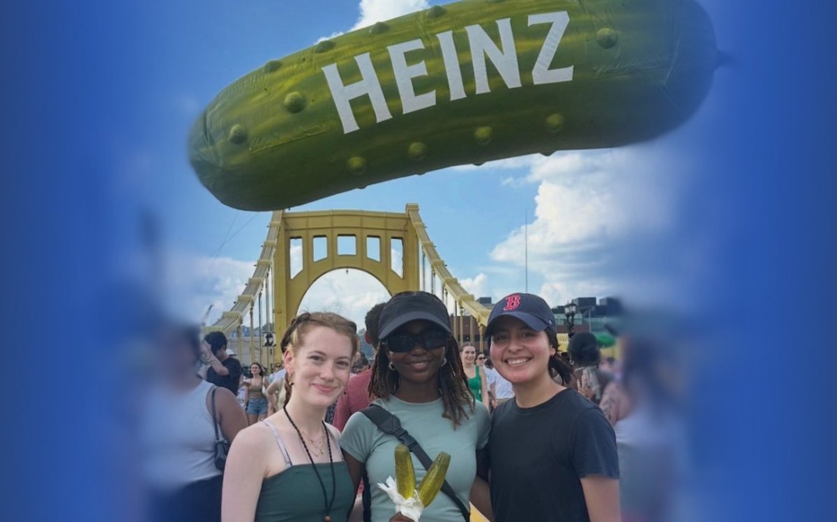 psc_live's tweet photo. From quantum neuro‑cryptanalysis to science writing, Anna does it all. Chris spoke with Anna Sawford, Slippery Rock junior and PSC intern to talk about her time at the center and what's next. 

https://t.co/RPHhajVELY https://t.co/D45IzVgZDe