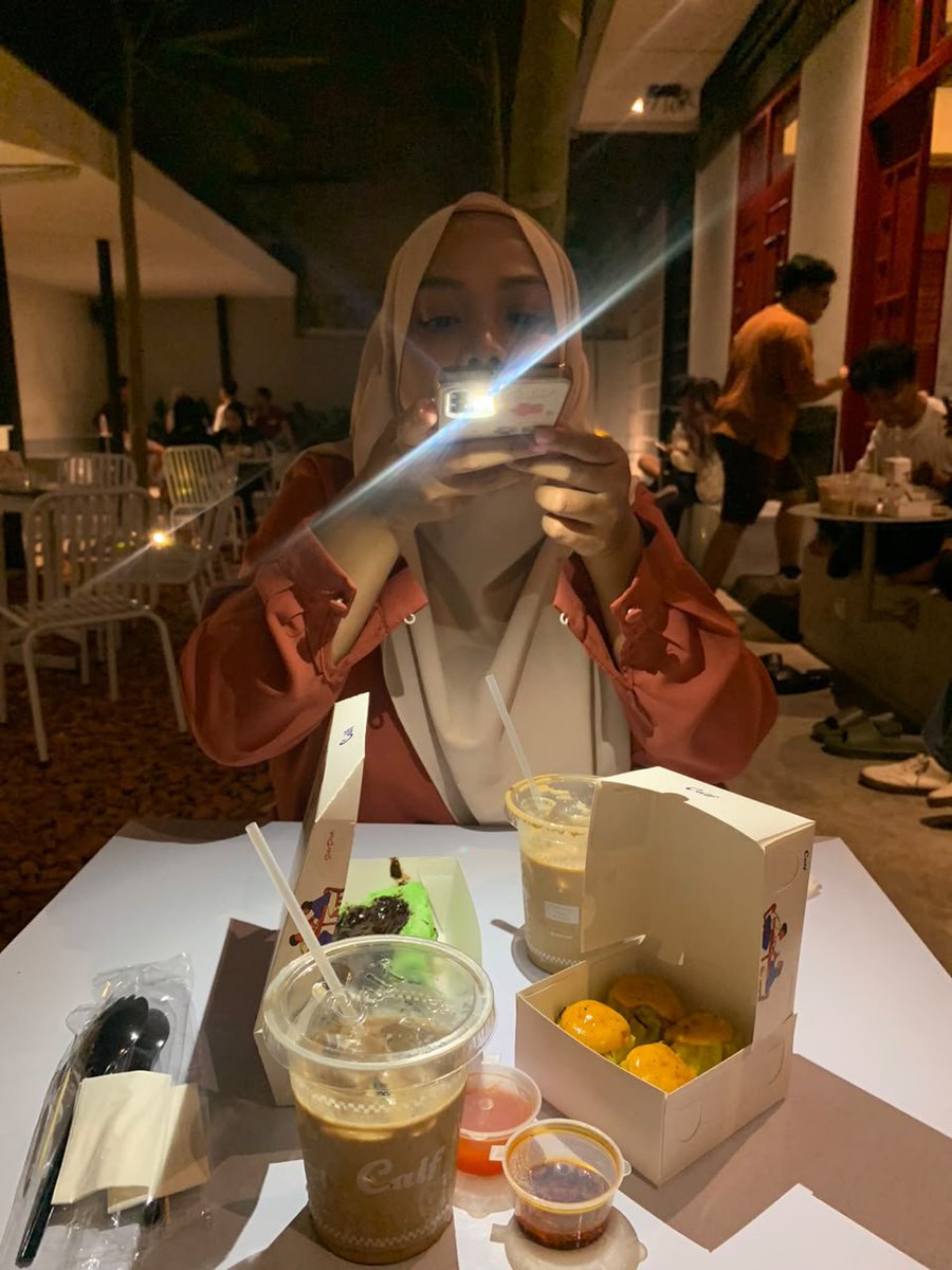 geomoksaly's tweet photo. coffee is my love language 🙂‍↔️ https://t.co/b9MtaH6fko