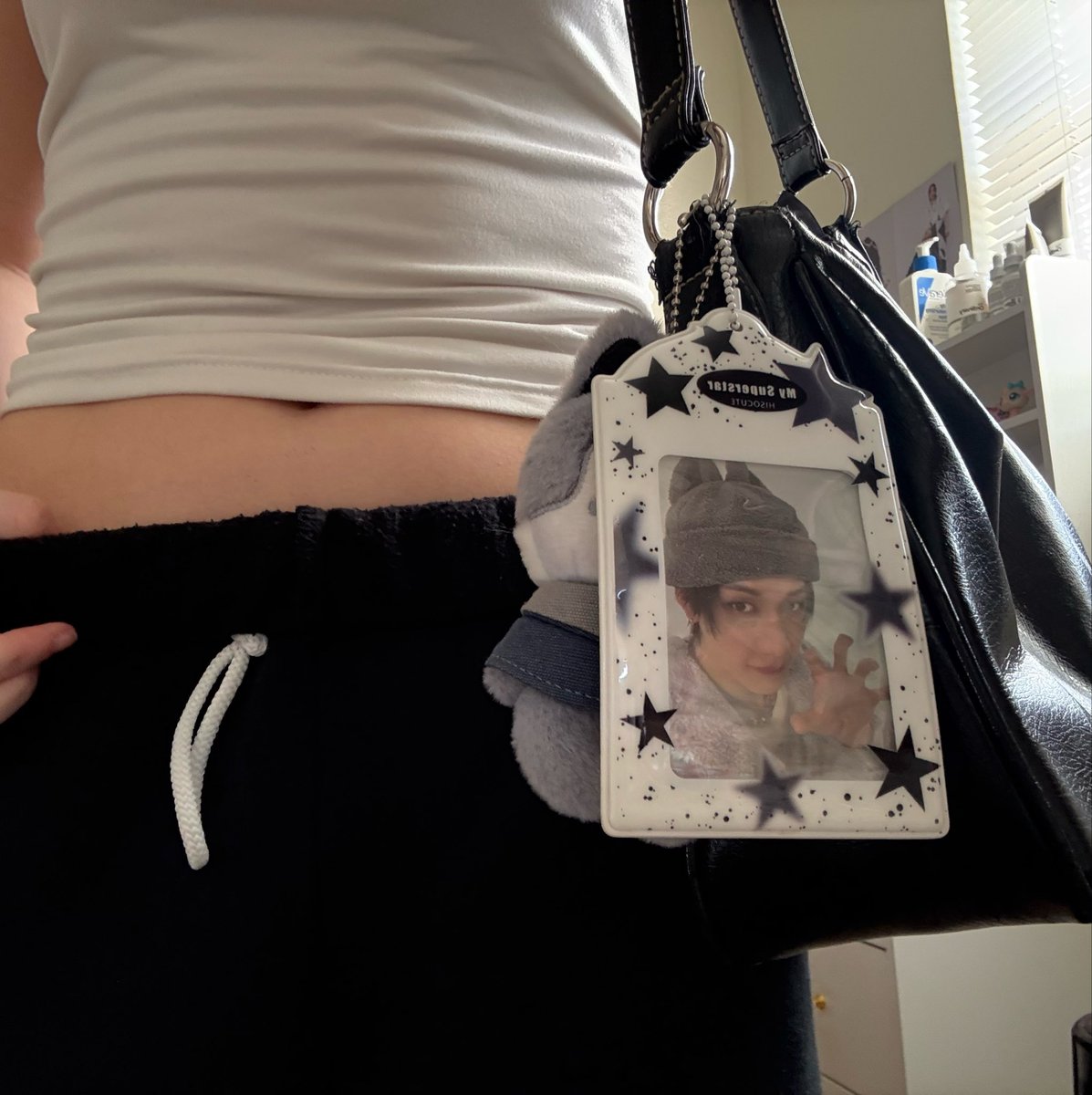 pylonnnnnn's tweet photo. he comes with me everywhere
his birthday is like christmas to me 
mi channi te amo je t’aime 사랑해 https://t.co/fUjde1V0HJ