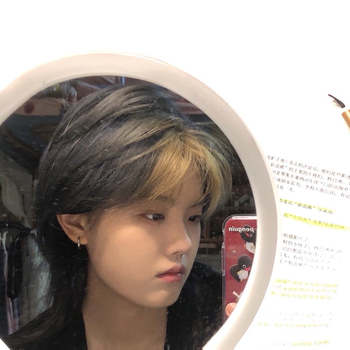 klingsorsx's tweet photo. 想念一些非主流的自己。。

#les #wlw #女同 https://t.co/deyExdPokN