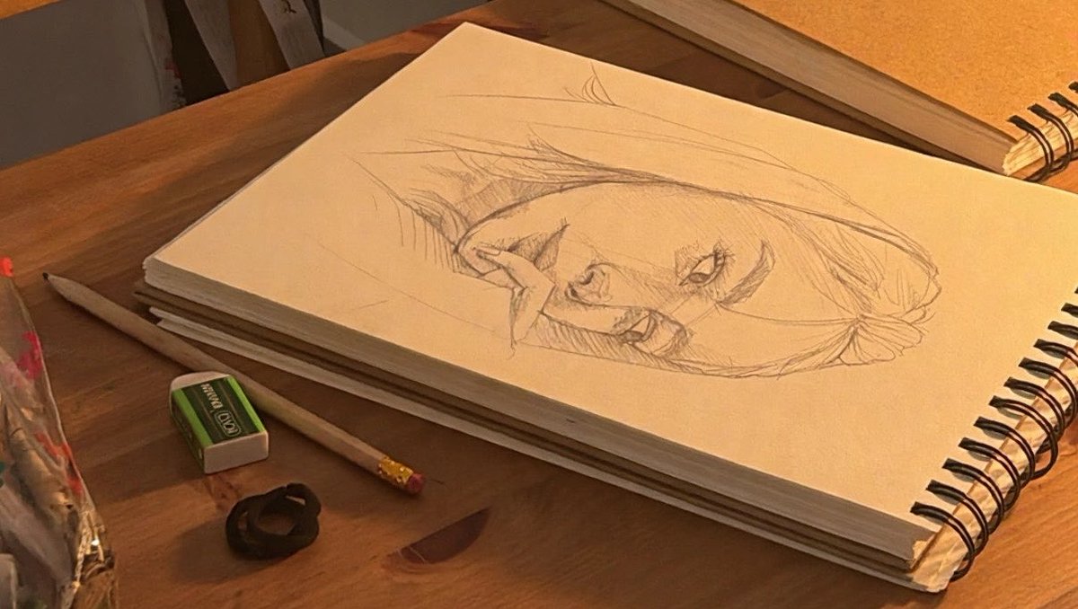 x_wat_hak's tweet photo. شكراً للشخص العابر اللي خلاني أرجع للرسم، كان أهدى وأقوى وأعمق درس مر عليّ بحياتي. https://t.co/gDC67v3vNZ