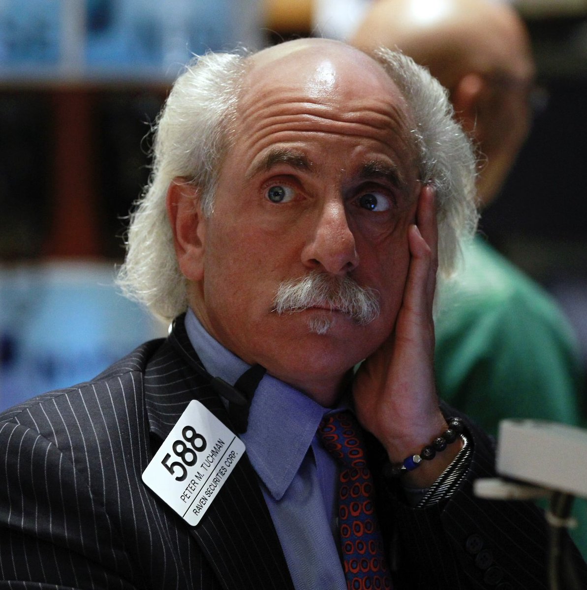 EinstenWallSt's tweet photo. THURSDAY MARKET UPDATE 📊

🔴 S&amp;P 500: -0.33%
🔴 Nasdaq: -0.35%
🔴 Dow Jones: -0.59%

A softer session across the major U.S. indexes as stocks pulled back. 📉 https://t.co/QpotStMmkf