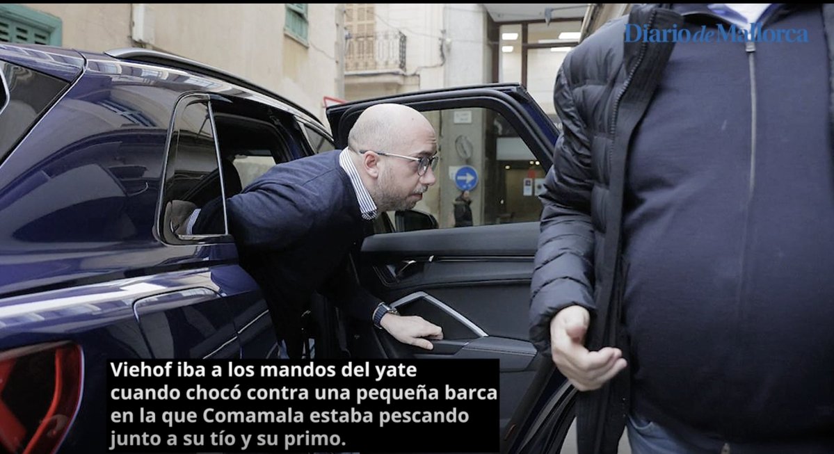 PepToni25's tweet photo. Emmanillar a al·lotes per fer suposadament pintades en contra de l'especulació de l'habitatge a Mallorca SÍ ✅

Emmanillar a un alemany multimilionari per assassinar amb la seva embarcació a un jove mallorquí NO ❌ https://t.co/O1UOsJkXot