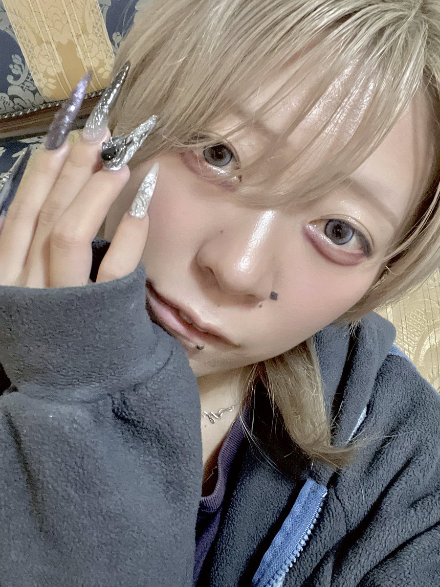h___hy's tweet photo. だいすきだよ。おやすみ。 https://t.co/ARzJNFRUUl