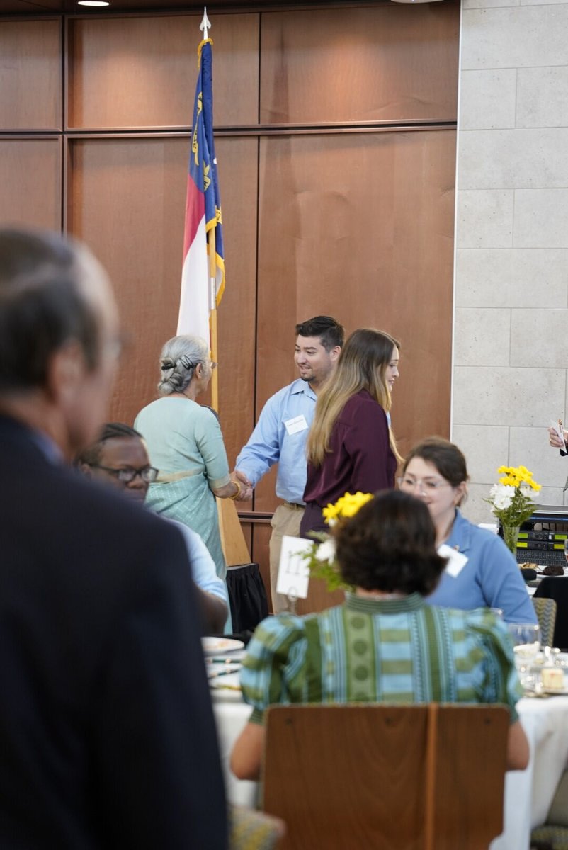 MethodistU's tweet photo. A heartfelt 𝙏𝙃𝘼𝙉𝙆 𝙔𝙊𝙐 to the donors who've supported our students and contributed to their futures through endowed scholarships! 💚💛 https://t.co/fBAuEDCdwX