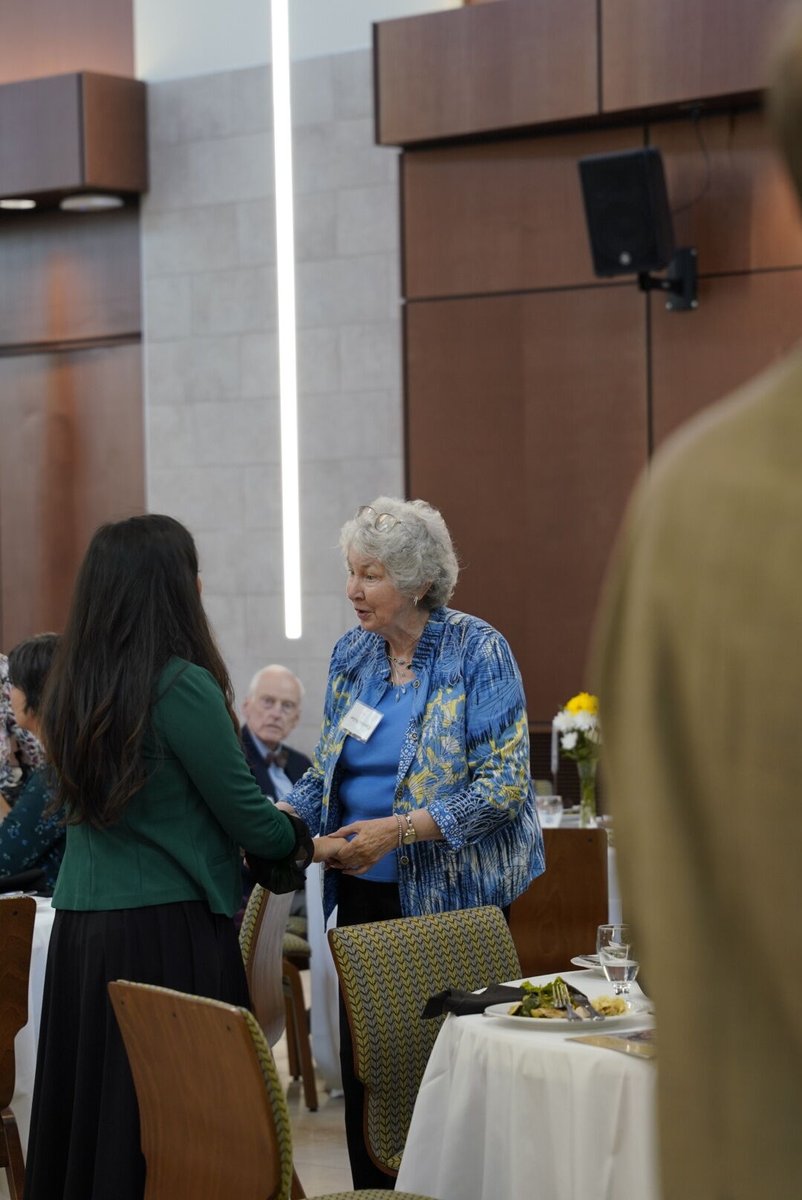 MethodistU's tweet photo. A heartfelt 𝙏𝙃𝘼𝙉𝙆 𝙔𝙊𝙐 to the donors who've supported our students and contributed to their futures through endowed scholarships! 💚💛 https://t.co/fBAuEDCdwX