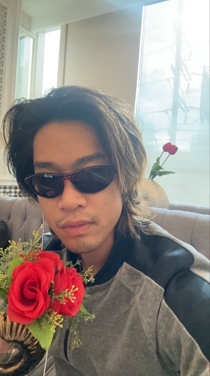 athenswerapat's tweet photo. พูดมากไปก็หาว่าเพ้อ https://t.co/YRwPy1AEHY