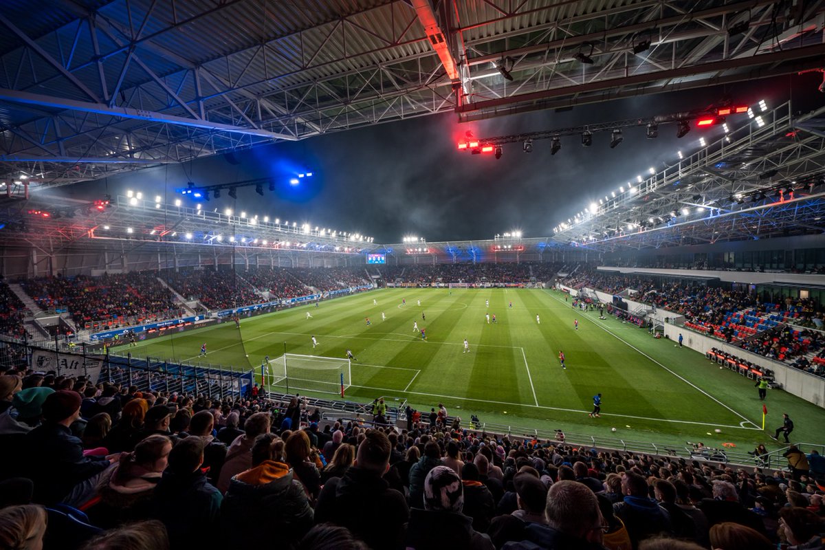 BosePro's tweet photo. What are the three keys to creating one of Europe’s best‑sounding stadiums?

A bold vision, the right technology—and a team committed to getting every detail right. https://t.co/6tpN2bF458