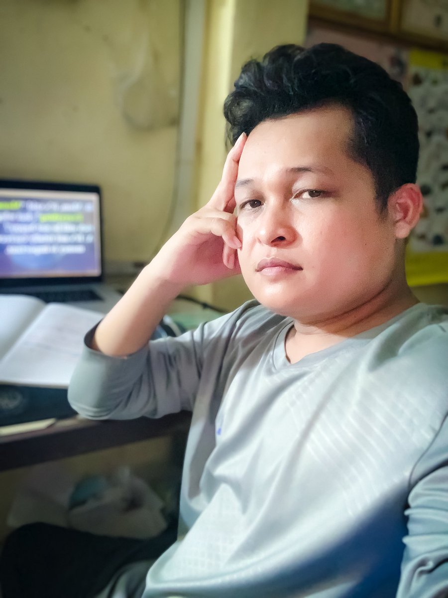 KienVirak's tweet photo. 📖 Study middle of the night 🌙

#Study 
#education
#viral
#x
#post https://t.co/Abd2slGyiG