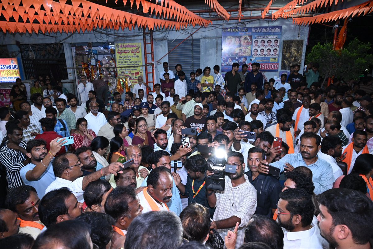 N_RamchanderRao's tweet photo. Went to Santoshi Maata Temple to stand with the devotees after it was desecrated by extremist chanting religious slogans and throwing sticks at Maata.

Under Congress rule, attacks on our temples have become a repeated affair. And every single time, the Congress government turns a blind eye and washes its hands off by simply saying the person is mentally unstable.

But why do these "mentally unstable persons" attack only our temples, especially Maata temples?

How can such incidents keep happening so regularly and repeatedly?

It is because Congress, possessed by Muslim League mindset, sits in the lap of Darussalam and, through its appeasement politics, tries to divide Hindus while uniting its vote bank.

This is precisely why it refuses to take action against such elements. And this repeated inaction has only emboldened them further.

During my interaction with the people and devotees here, I could see that they are shell-shocked, hurt and angry, not only over what happened at the temple, but also over the stoic silence of the pseudo-secular parties. 

They have vowed to teach them a lesson.

I share their emotions and anguish. After all, had the opposite happened, the pseudo-secular parties would have raised a hue and cry.

But since it is a Hindu temple, there is complete silence.

Are Hindus of no concern to the Congress government?

Are our temples not a priority for you to keep secure?

The wrath is surely going to fall on this anti-Hindu Congress Govt.