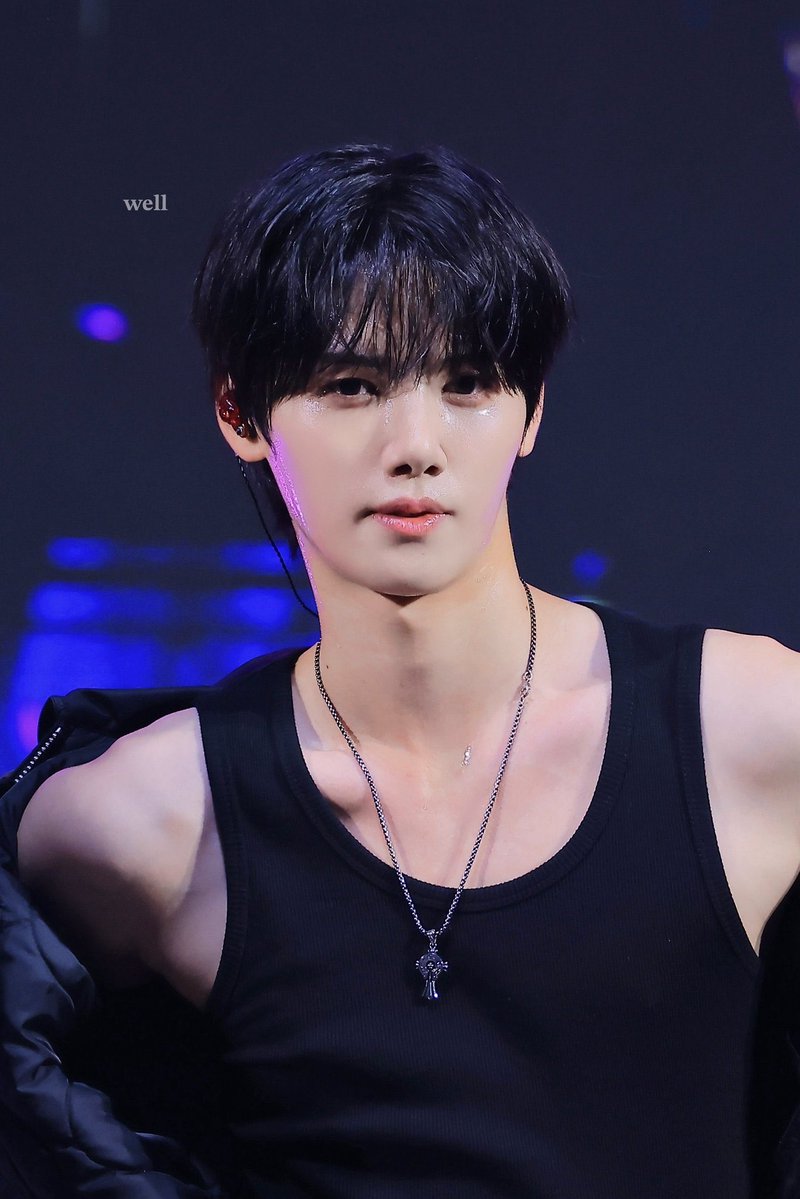 gangmongi's tweet photo. cái j z ông cố https://t.co/qPXlavc1Yh