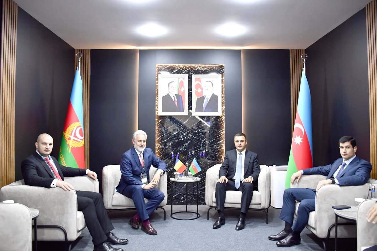 wwwmodgovaz's tweet photo. 🇦🇿 #DirectorGeneral Mr. Agil Gurbanov held a number of meetings with delegations from 🇺🇸 🇷🇴 🇰🇷 attending Azerbaijan International Defence Exhibition #ADEX2026 https://t.co/WY5UyOkVmY