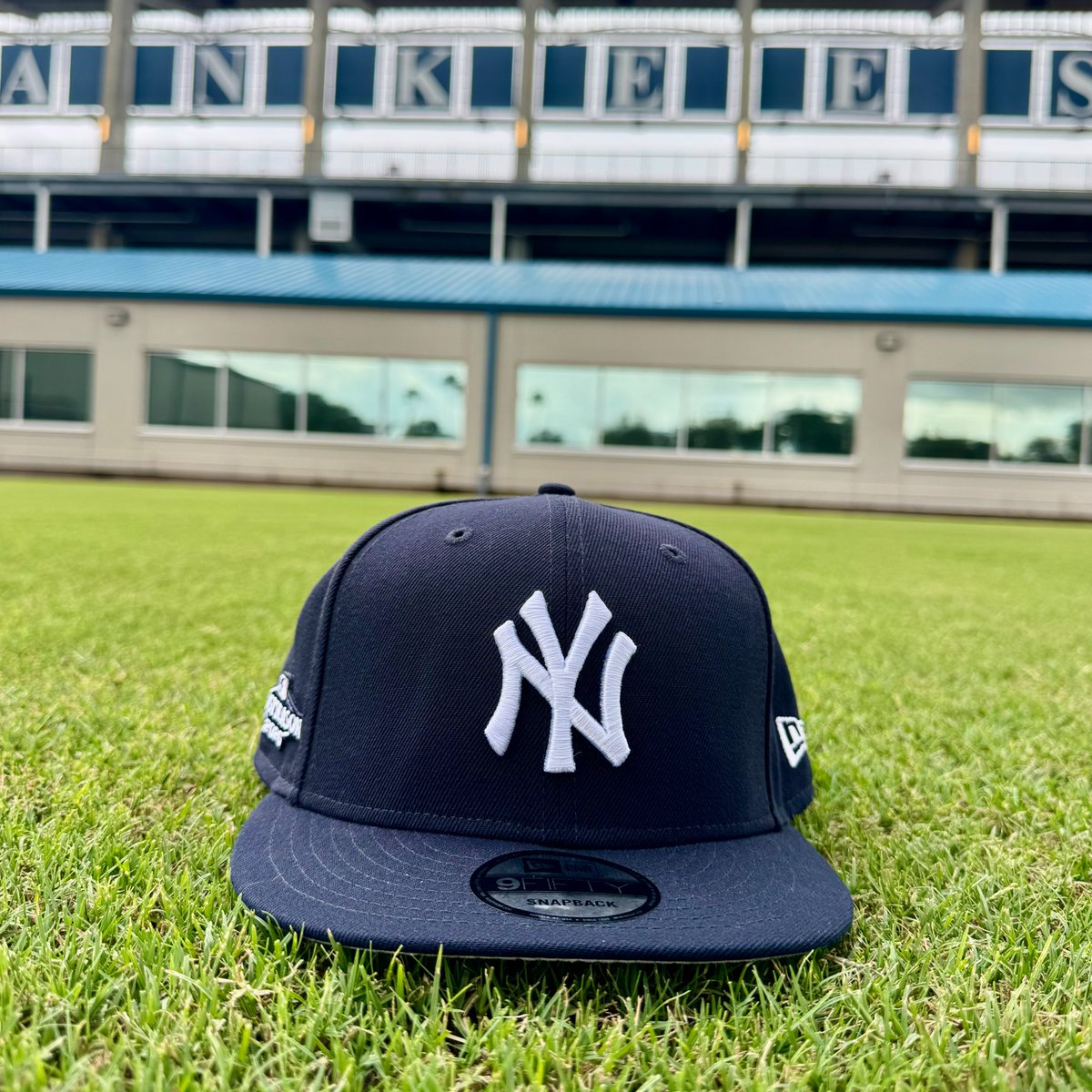 GMSField's tweet photo. 🧢 2026 Postseason New Era 9FIFTY Snapback Caps are available NOW at the GMS Field Team Store!

Shop the Team Store's extended hours this weekend👇
📅 Friday 10/2 - Monday 10/05

Friday: 10AM-5:30PM
Saturday: 10AM-5PM
Sunday: CLOSED
Monday: 10AM-5:30PM https://t.co/jj0OFcMwv3