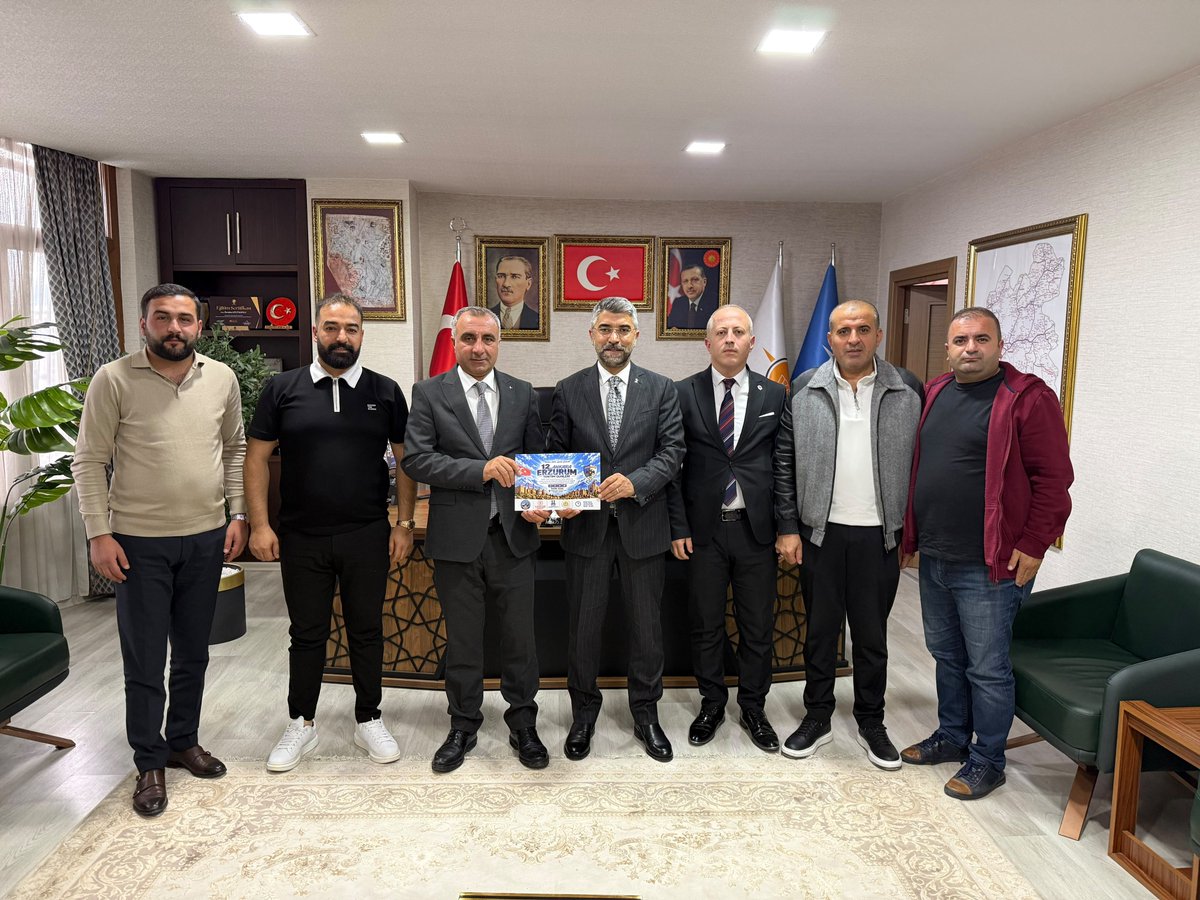 avibrahimK's tweet photo. AK Parti Erzurum İl Başkanlığımızda, Ankara Erzurum Dernekler Federasyonu Başkanı Sayın Alpay Bektaş ve kıymetli heyetini misafir ettik.

Ankara’da düzenlenecek Erzurum Tanıtım Günleri’nin davetiyesini takdim etmek üzere gerçekleştirdikleri nazik ziyaretlerinden ve kıymetli sohbetlerinden dolayı kendilerine teşekkür ediyorum.