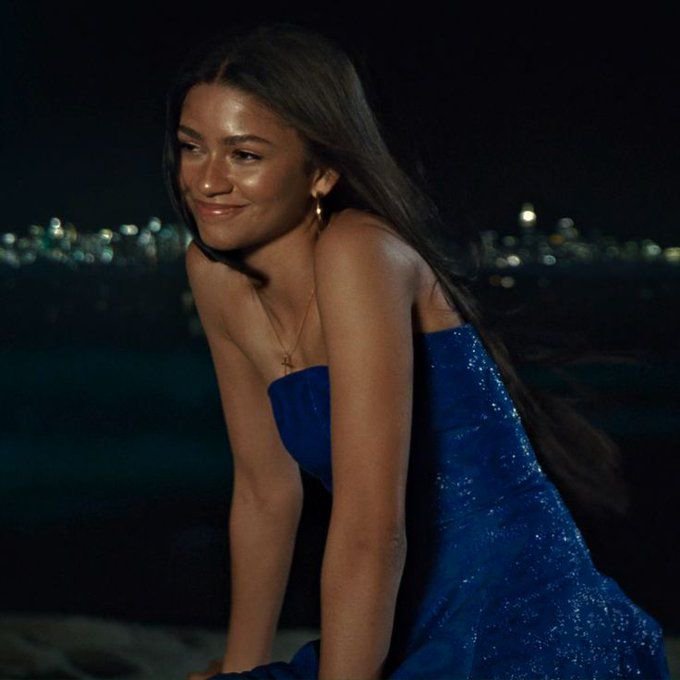 fentytriIogys's tweet photo. most beautiful anyone has ever looked ever https://t.co/LlxAo3S24E