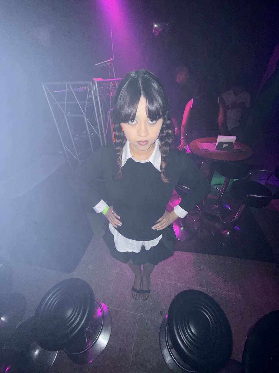 Heyolzz's tweet photo. @VividSeats
Hii this are my Harryween inspo customes i really love Halloween itโs my Christmasโจ๐
#vividharryween https://t.co/e5QZZlHJLk