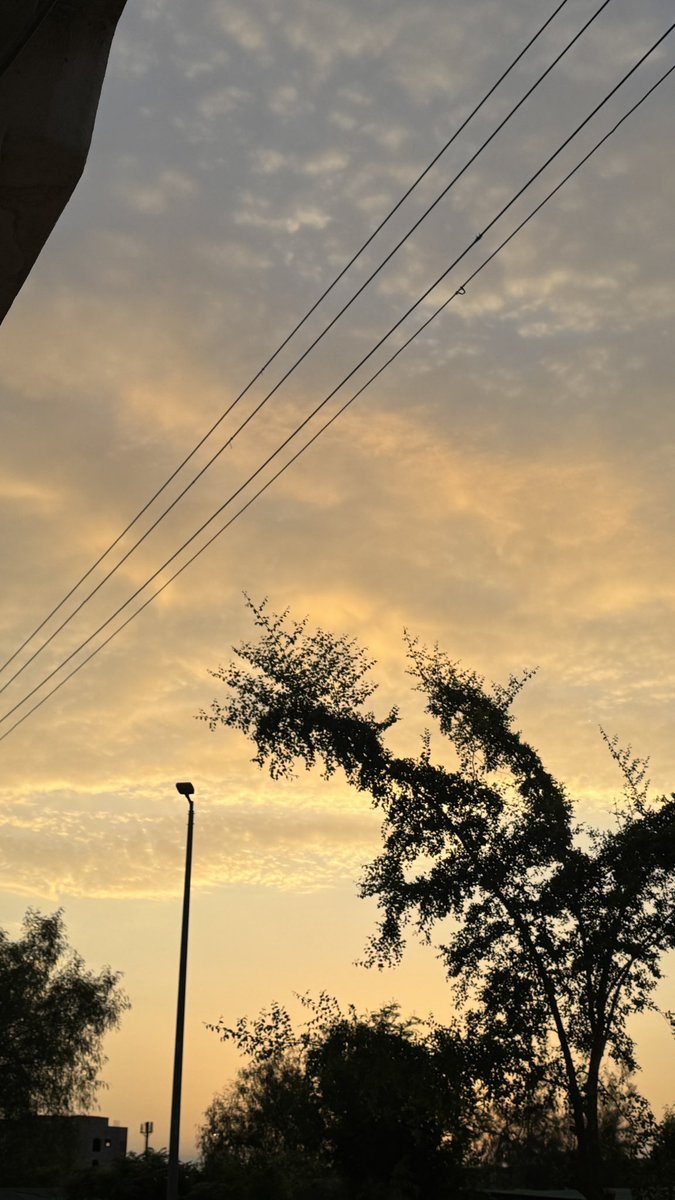 tber7_'s tweet photo. عشوائيات https://t.co/5x3obu3f4F
