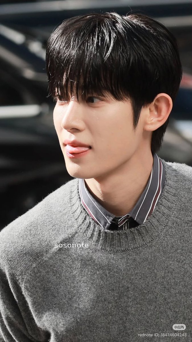 Sasikfj's tweet photo. Let’s look forward to Park SiWoo’s appearance in LANVIN

PARK SIWOO AT LANVIN PFWSS27 #PARKSIWOOxLANVIN #LANVINPFWSS27 #PARKSIWOO https://t.co/KoFZIlYRbU