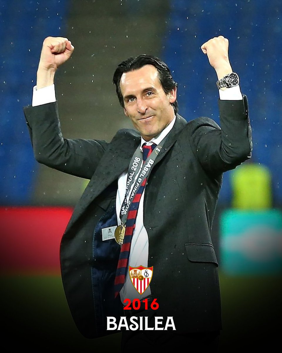 SevillaFC's tweet photo. Un viejo conocido, de vuelta en Nervión ❤️🏆

🔜 XV Trofeo Antonio Puerta https://t.co/iLtPmWWbfT