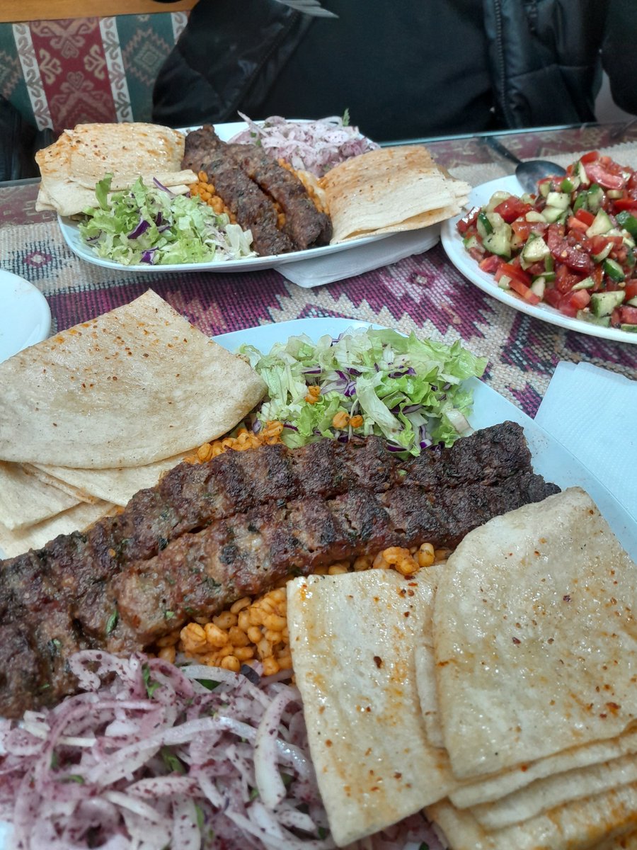 Kader398952's tweet photo. Ben keyfime bakıyor. Sizde vıyvıyvıy😂😂😂 https://t.co/6qco789DZ8