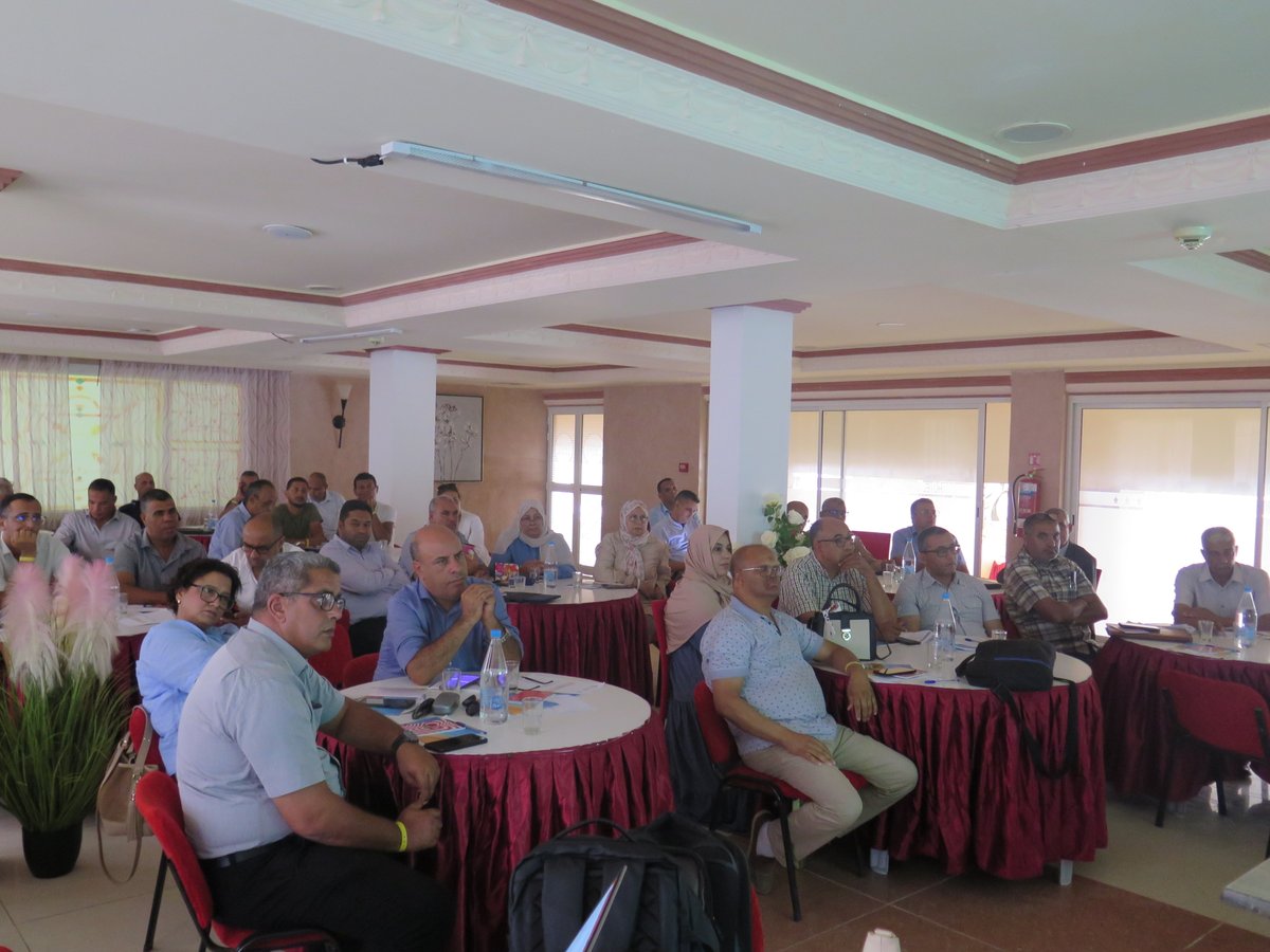 OSS_Comms's tweet photo. Tunisia prepares its 2026 @UNCCD national report. The regional workshop, held on 1–2 October in Zarzis, focused on land degradation, restoration and Land Degradation Neutrality.
https://t.co/86b2SUXpMc https://t.co/dhCW00x8Ez
