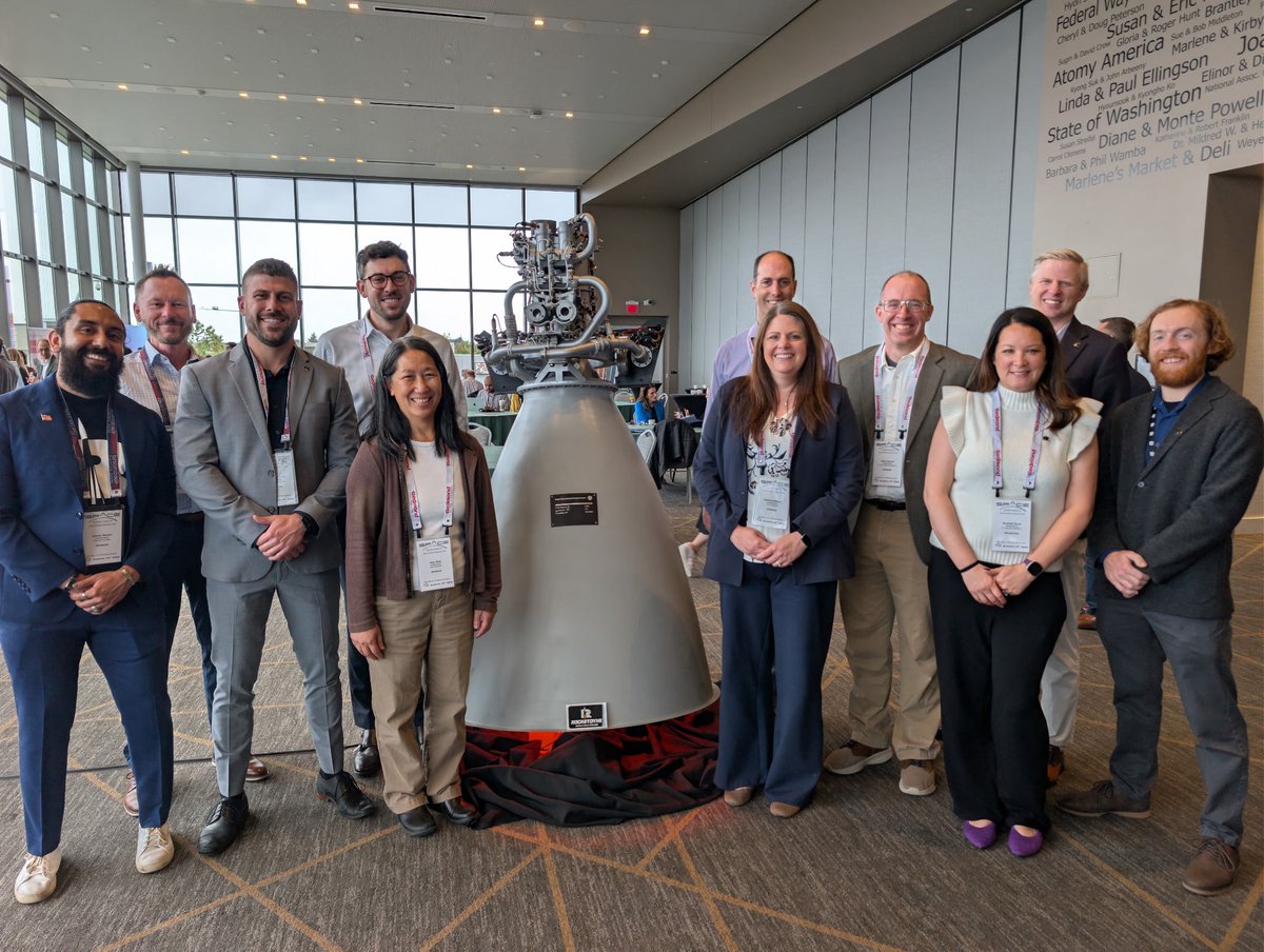 _Rocketdyne's tweet photo. What an incredible week celebrating #SeattleSpaceWeek and the #ArtemisII Crew! From the Space Northwest Symposium in Seattle to the streets of Houston, TX, it was a week that reminded us why we love what we do! https://t.co/5nnoGVnCsM